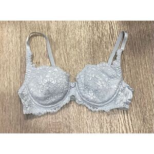 Victoria’s Secret Baby Blue Lace Bra 34A Rose